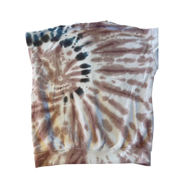 Bucc-ees Tie-dye Crewneck - Picture 7 of 7